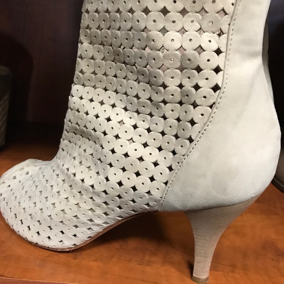 Booties - Picture 4 of 5